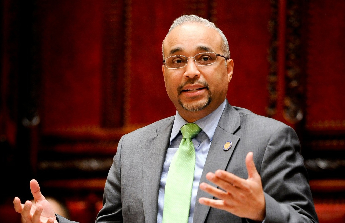 Muere José Peralta primer dominicano electo al senado estatal de Nueva York