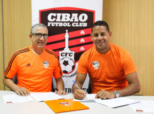 Miguel Lloyd jugará con Cibao FC en LDF 2019