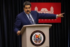 Presidente Nicolás Maduro encabeza lista de 93 venezolanos impedidos de ingresar a Perú