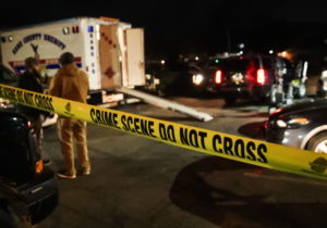 Al menos seis muertos durante tiroteo en una fábrica en las afueras de Chicago
