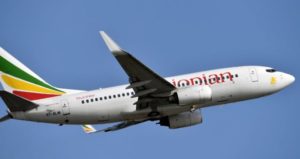 Ascienden a siete los heridos por incendio de avión de Red Air al aterrizar en Miami 
