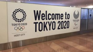 Tokio-2020 presenta una antorcha con forma de sakura
