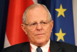 Pedro Kuczynski permanece en cuidados intensivos en clínica Angloamericana