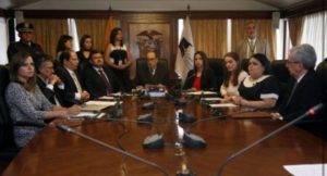 Corte Constitucional de Ecuador aprueba  matrimonio entre personas del mismo sexo
