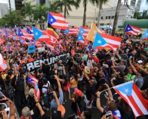Sigue en pie la marcha 