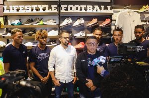 Nike apoyará jugadores de fútbol de República Dominicana