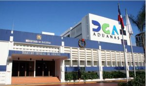 Aduanas ha recaudado 68,000 millones en lo que va de año