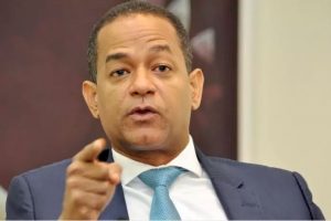Julio César Valentín