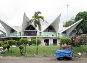 Mercaderes piden ayuda tras cierre de mercado municipal de Puerto Plata