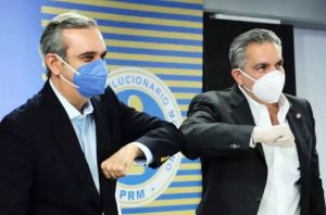 Neney Cabrera anuncia apoyo a Luis Abinader
