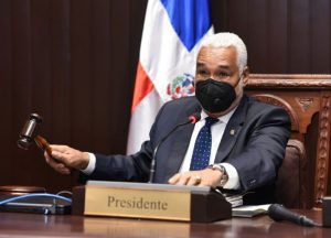 Diputados que no repiten se despiden de colegas y curules; Camacho rinde memorias de su gestión