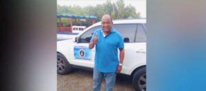 Video: Senador de Montecristi acude a cuartel a sacar hombre con tres órdenes de arresto por agresión