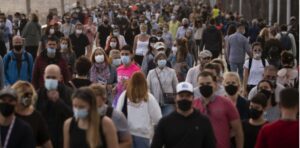 OMS estima habrá que vacunar al 70 % de la humanidad para acabar con la pandemia