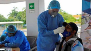 Colombia mira navidades en alerta por aumento de hospitalizaciones por covid-19