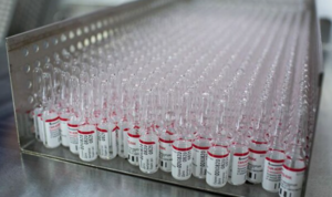Vacuna combinada de Sputnik V y AstraZeneca generará inmunidad por dos años