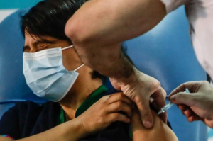 América arranca el año entre nuevas cuarentenas y avances en la vacunación