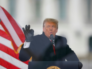 Facebook bloquea la página de Trump 