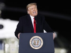 En la imagen, el presidente saliente de Estados Unidos, Donald Trump. EFE/Erik S. Lesser/Archivo