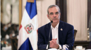 Abinader y personalidades lamentan la muerte del escritor Marcio Veloz Maggiolo
