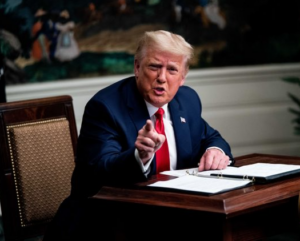 Trump dice que con Biden la frontera con México está fuera de control