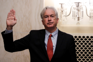El Senado de EE.UU. confirma a William Burns como director de la CIA