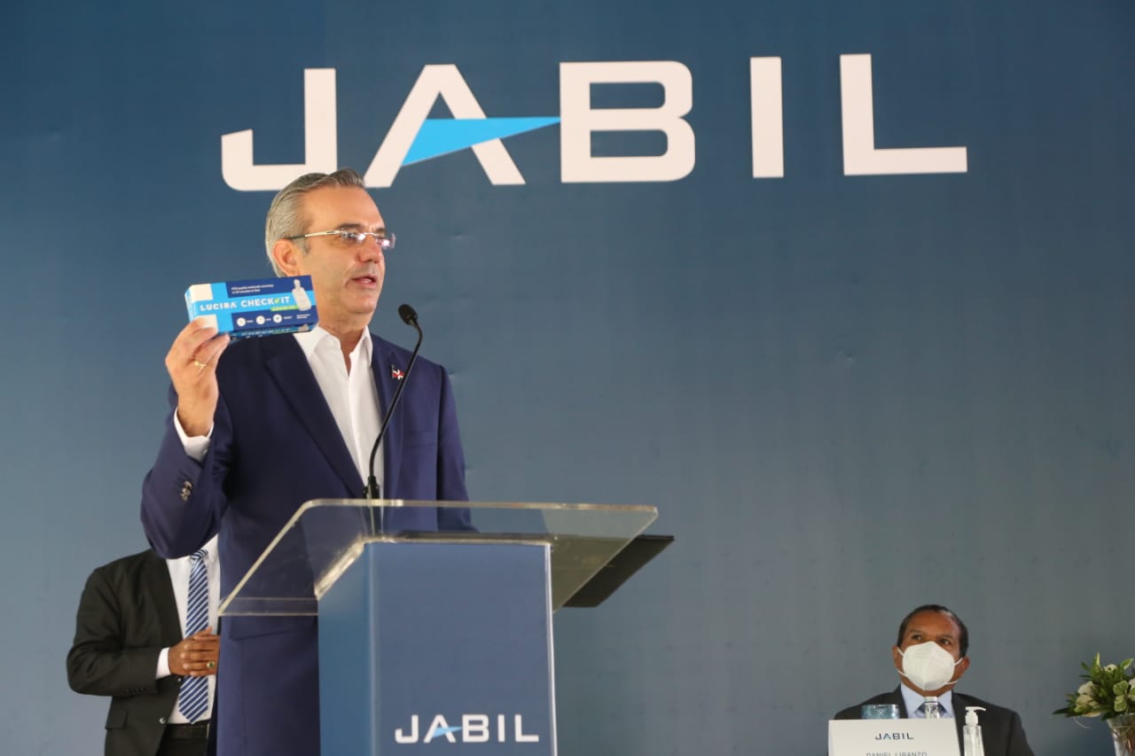 Presidente Abinader destaca despegue economía en medio de pandemia