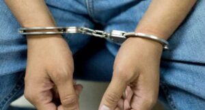 Dos hombres apresados por violencia en Valverde y Dajabón