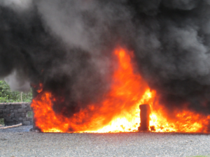 Inacif incendia más de 1,738 kilos de drogas ocupados por la DNCD y MP