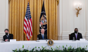 Biden encara una larga y compleja batalla para aprobar su plan de empleos