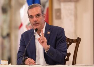 Presidente Abinader visitará España desde este domingo