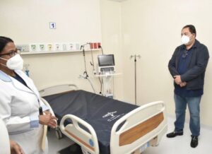 Hospitales públicos tienen 84 % camas disponibles para atención COVID-19