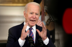 Biden revoca sanciones impuestas por Trump contra funcionarios de la CPI