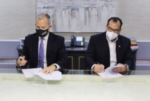 Banco Fihogar y BID Lab firman convenio para bancarizar micro y pequeñas empresas