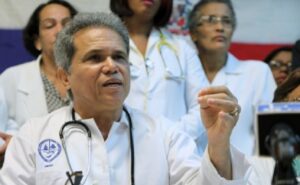 Waldo Ariel suero reitera ocupación hospitalaria camas COVID-19  se mantiene en un 90%