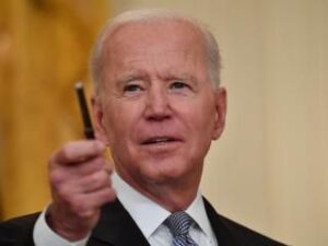 Biden ordena investigación de inteligencia sobre el origen de la COVID-19
