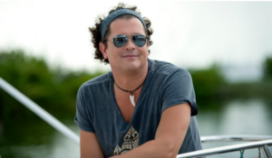 Carlos Vives: “Lo que está pasando en Colombia es muy grave”