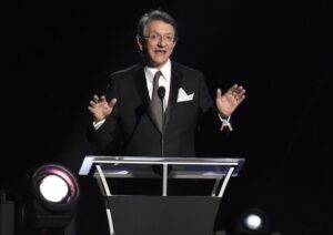 Presidente de la Academia Latina de la Grabación se retira 