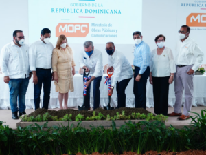 Presidente Abinader entrega obras y deja inicias otras en La Vega y Espaillat