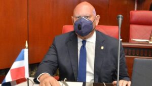 Estudian proyecto de Ley que declara a Samaná como provincia ecoturística