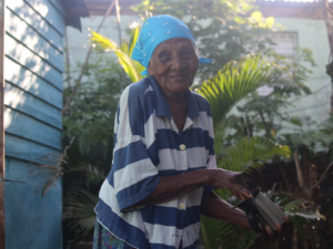 Doña Rosa de 110 años aún espera la visita de primera dama en Hato Mayor  