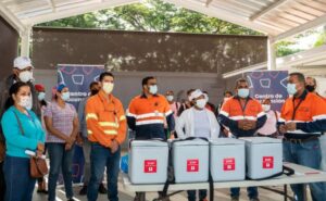 Barrick Pueblo Viejo apoya jornadas de vacunación en comunidades de Sánchez Ramírez