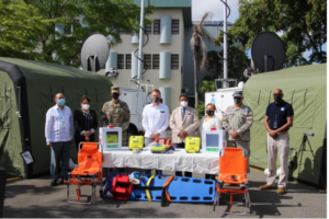 El Gobierno de los Estados Unidos, a través del Comando Sur, donó dos centros de operaciones móviles y cinco desfibriladores médicos al COE 
