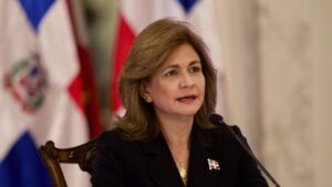 Vicepresidenta informa récord de inoculados en Plan Nacional de Vacunación