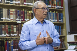 Dennis Simó, presidente Sociedad Dom. de Bibliófilos.