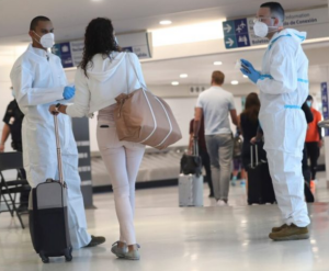 Aerodom respalda las nuevas restricciones emitidas por la Junta de Aviación Civil, que exigen una prueba PCR y una tarjeta de vacunación a pasajeros 