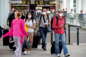 Los requisitos para viajar sin restricciones a España desde el 7 de junio: vacunados al menos 14 días antes