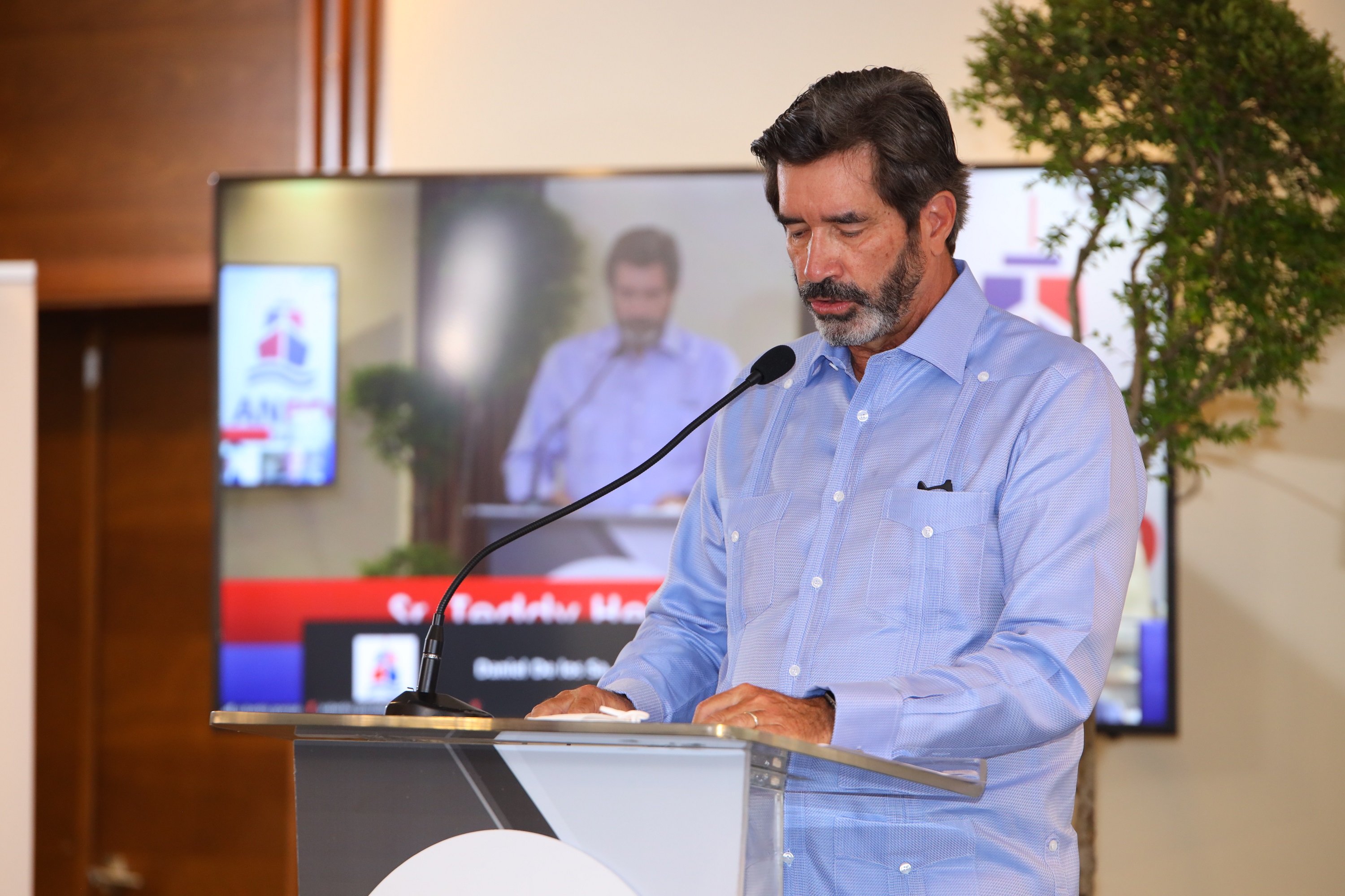 Navieros valoran iniciativa “Despacho 24 horas” de la DGA; reafirman colaboración