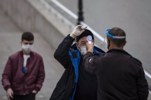 Turquía eliminará a partir del 1 de julio el toque de queda nocturno en vigor y otras restricciones impuestas para frenar la pandemia del coronavirus.