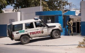 Primer ministro de Haití calla ante el desafío del Senado tras el magnicidio 