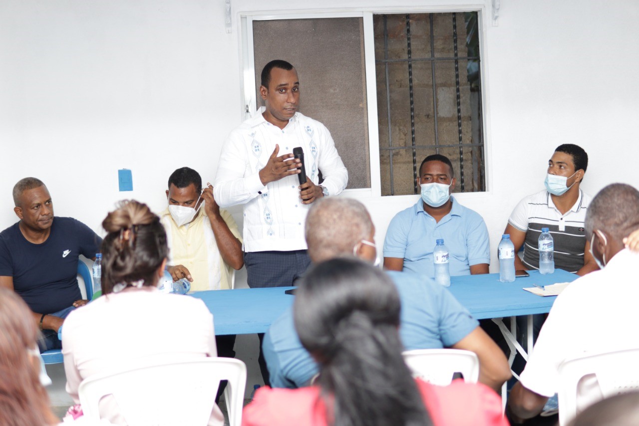PRM abre nuevos locales en SDO; busca fortalecimiento institucional